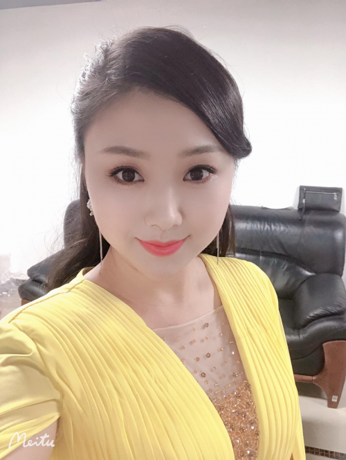肖洋《放歌新时代》《心中的歌唱》喜迎中秋祝福大家团团圆圆